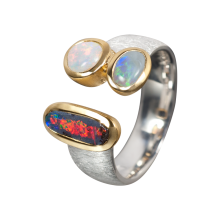 Einzigartiger Ring mit einer Kombination aus Edelopal, Schwarzopal und Boulderopal, 925er Silber, teilvergoldet, Ringgröße 58