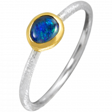 Zierlicher Ring mit ovalem Schwarzopal, 925er Silber, teilvergoldet, Ring Größe 56