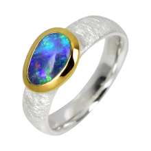 Entzückender Ring mit magisch leuchtendem Edelopal, 925er Silber, Ringgröße 54, teilvergoldet