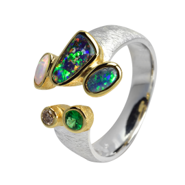 Opulenter Ring mit vielfarbigem Edelopal, Boulder Opal, Tsavorit und Diamant, 925er Silber, teilvergoldet, Ringgröße 56